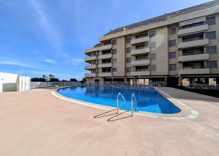 Puerto Marino By Edeal Homes 德尼亚